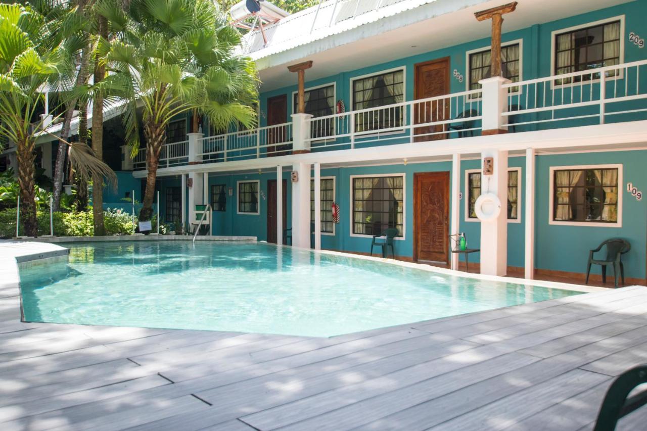 Oceanfront Hotel Verde Mar Direct Access To The Beach Manuel Antonio Exterior photo